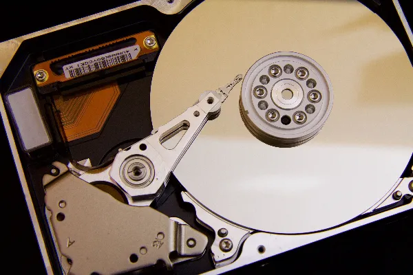How to Tell If Your Hard Drive Is Failing Before It Crashes